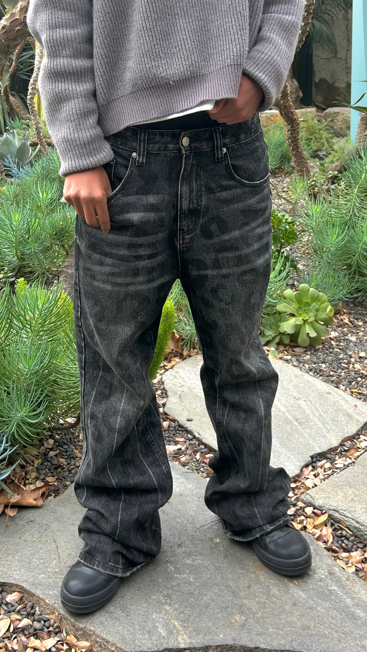 LEOPARD DENIM